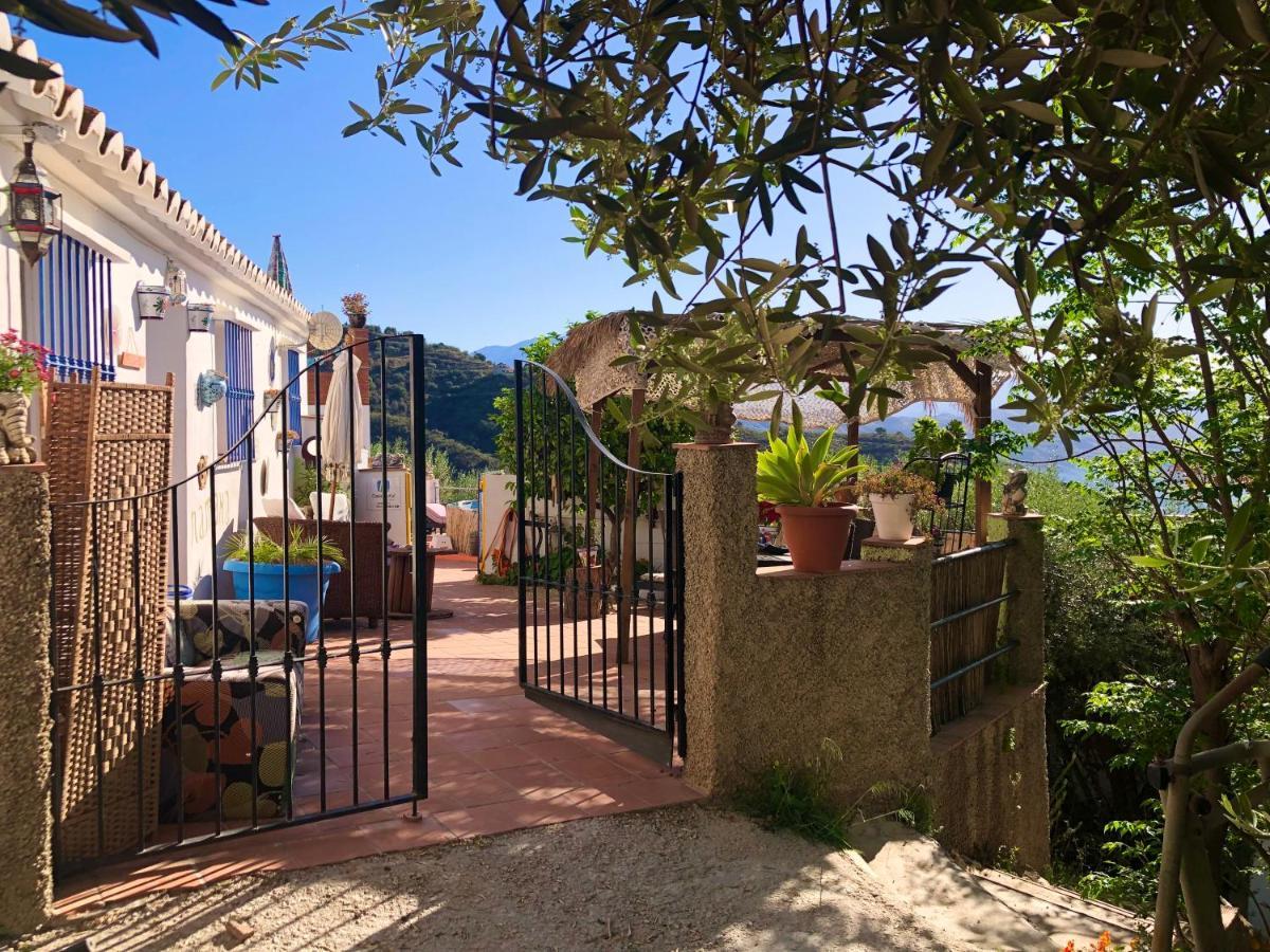 Casa Ganesha Villa Comares Exteriör bild
